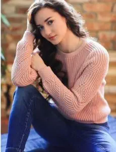 Elite escort service in Jaisinghpur for home and hotel visits